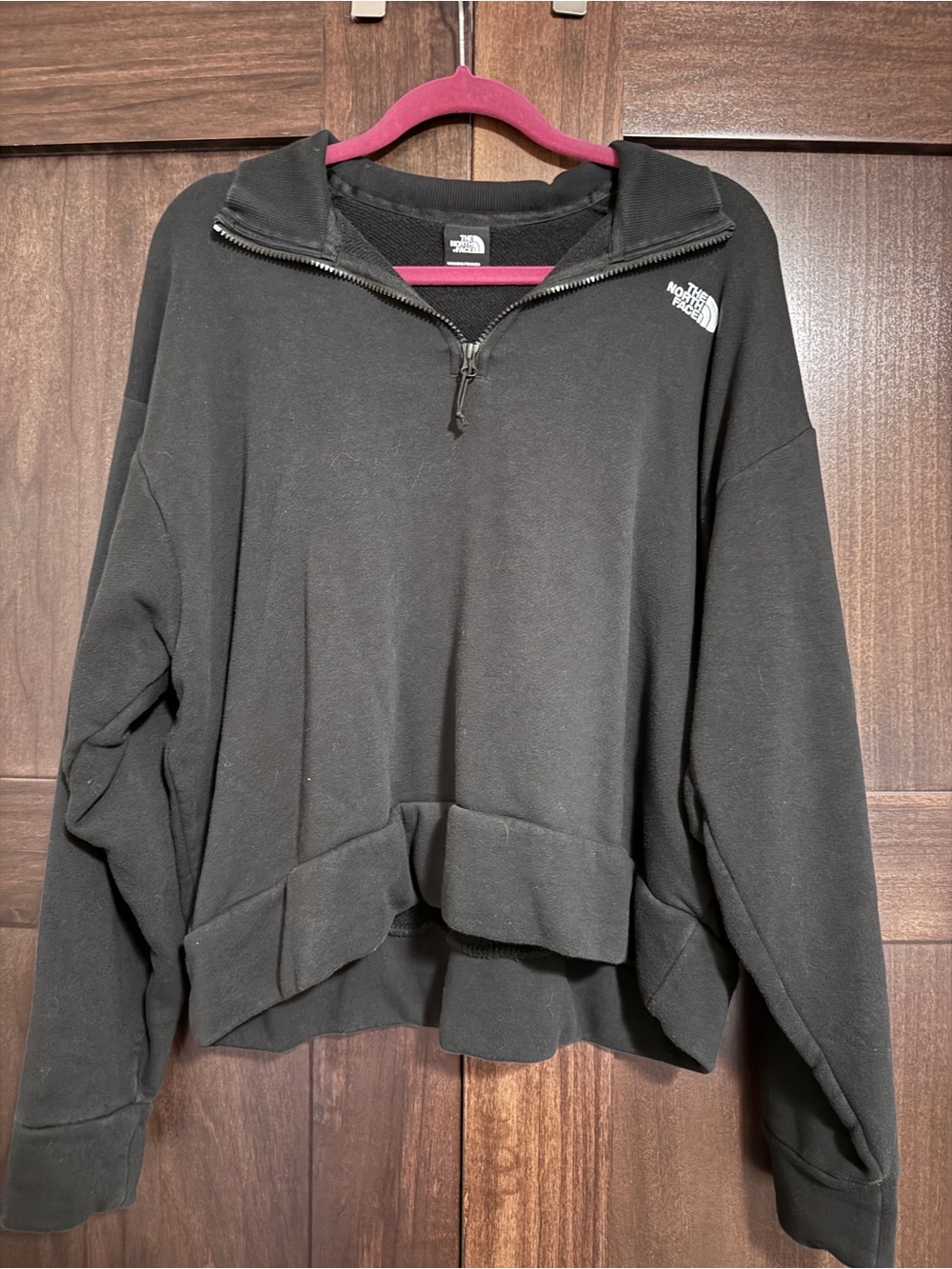 The North Face Women’s Quarter Zip Sweatshirt